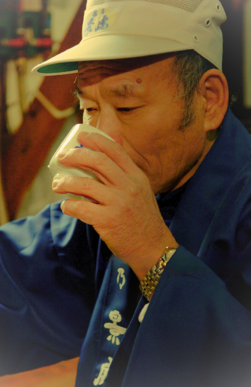 chef saké buvant un dassai 45
